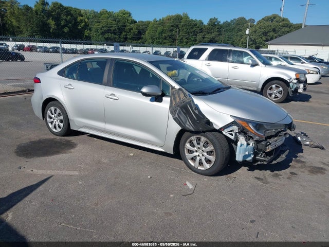 46101081 :رقم المزاد ، 5YFEPMAE9NP381685 vin ، 2022 Toyota Corolla Le مزاد بيع