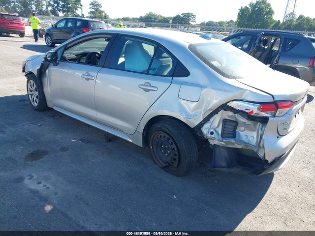 Продажа на аукционе авто 2022 Toyota Corolla Le, vin: 5YFEPMAE9NP381685, номер лота: 46101081
