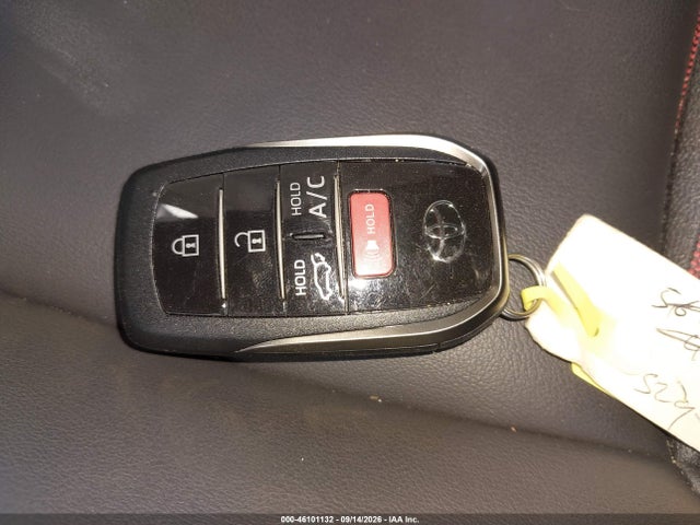 46101132 :رقم المزاد ، JTMEB3FV2SD273330 vin ، 2025 Toyota Rav4 Plug-in Hybrid Xse مزاد بيع
