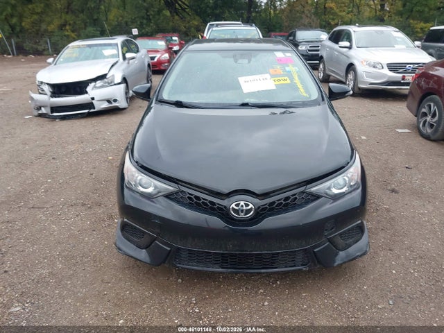 46101148 :رقم المزاد ، JTNKARJE1JJ566390 vin ، 2018 Toyota Corolla Im مزاد بيع