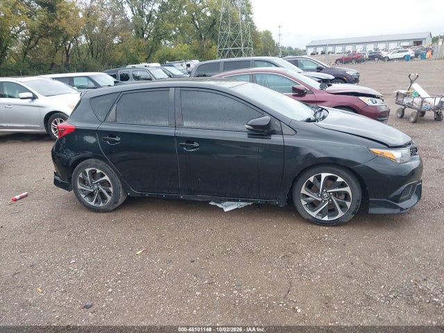 46101148 :رقم المزاد ، JTNKARJE1JJ566390 vin ، 2018 Toyota Corolla Im مزاد بيع