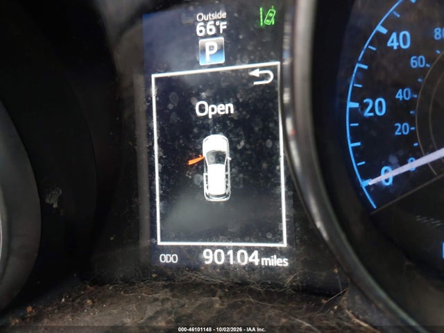 46101148 :رقم المزاد ، JTNKARJE1JJ566390 vin ، 2018 Toyota Corolla Im مزاد بيع