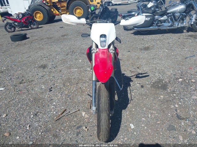 46101219 :رقم المزاد ، UDUEX1AE7SA003106 vin ، 2025 Stark Future Enduro مزاد بيع