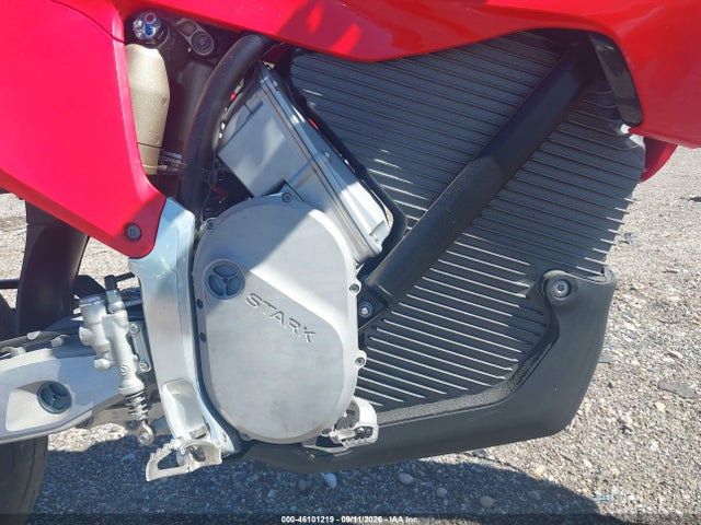 46101219 :رقم المزاد ، UDUEX1AE7SA003106 vin ، 2025 Stark Future Enduro مزاد بيع