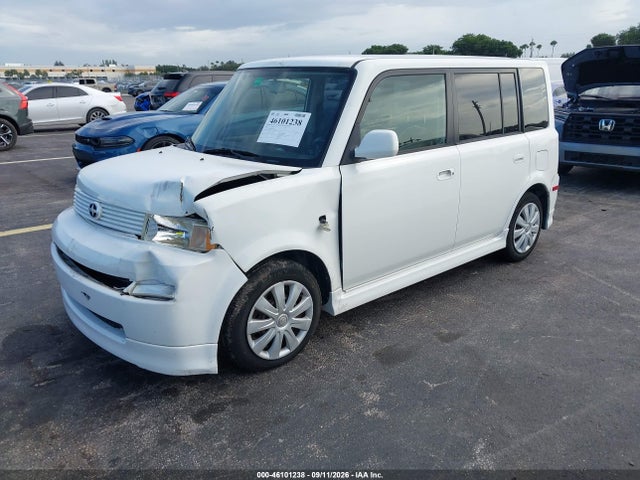 46101238 :رقم المزاد ، JTLKT324250171166 vin ، 2005 Scion Xb مزاد بيع