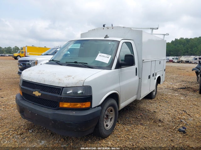 46101248 :رقم المزاد ، 1GB0GRFG7L1273685 vin ، 2020 Chevrolet Express Cutaway Work Van مزاد بيع