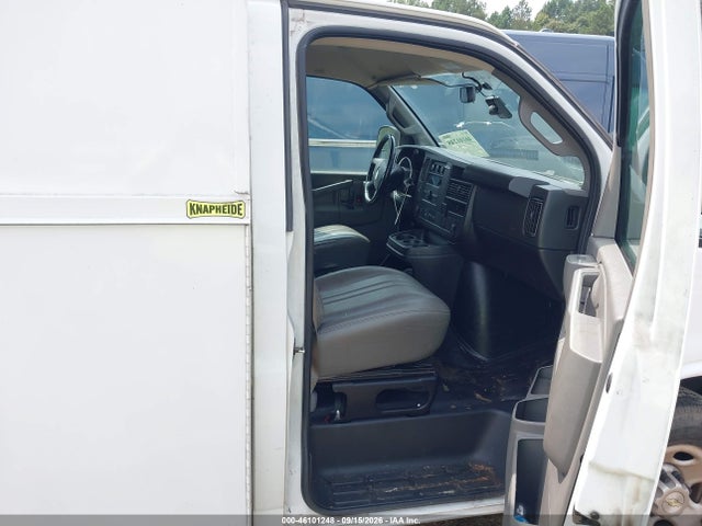46101248 :رقم المزاد ، 1GB0GRFG7L1273685 vin ، 2020 Chevrolet Express Cutaway Work Van مزاد بيع