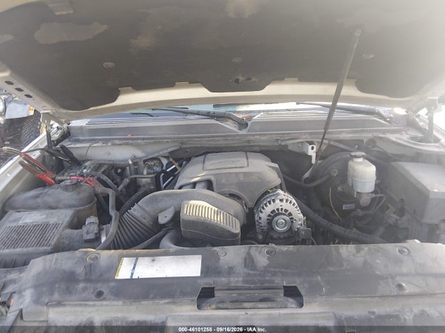 46101258 :رقم المزاد ، 1GKUCKE02AR283550 vin ، 2010 Gmc Yukon Xl 1500 Slt مزاد بيع