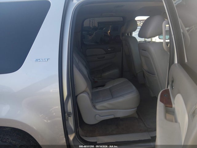 46101258 :رقم المزاد ، 1GKUCKE02AR283550 vin ، 2010 Gmc Yukon Xl 1500 Slt مزاد بيع