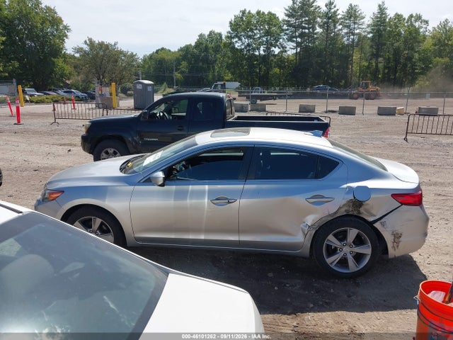 2015 Acura Ilx 2.0l მანქანა იყიდება აუქციონზე, vin: 19VDE1F36FE002595, აუქციონის ნომერი: 46101262