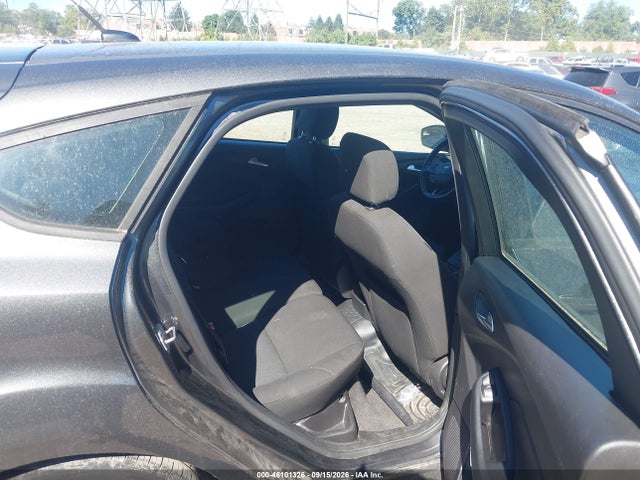 2015 Ford Focus Se მანქანა იყიდება აუქციონზე, vin: 1FADP3K22FL209461, აუქციონის ნომერი: 46101326