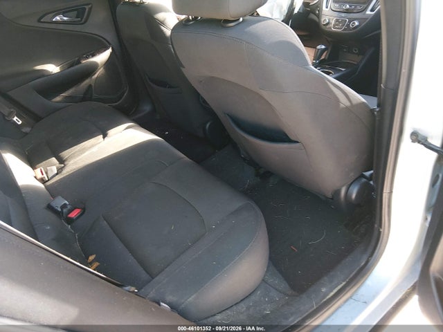 46101352 :رقم المزاد ، 1G1ZD5STXJF244438 vin ، 2018 Chevrolet Malibu Lt مزاد بيع