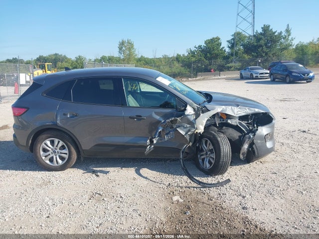 46101357 :رقم المزاد ، 1FMCU9F67NUB55593 vin ، 2022 Ford Escape S مزاد بيع