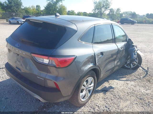 46101357 :رقم المزاد ، 1FMCU9F67NUB55593 vin ، 2022 Ford Escape S مزاد بيع