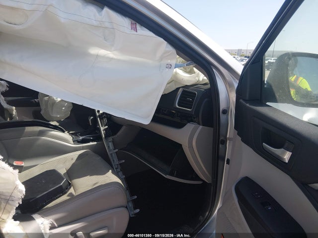 46101380 :رقم المزاد ، 5TDYKRFH7ES037159 vin ، 2014 Toyota Highlander Limited V6 مزاد بيع