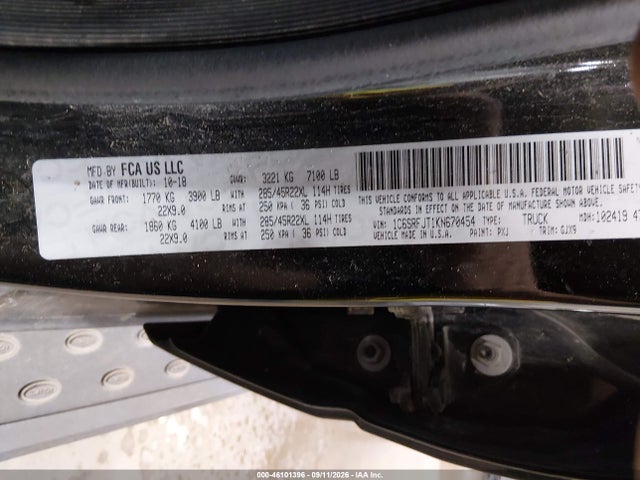 1C6SRFJT1KN670454 RAM 1500 Laramie 4x4 5&#039;7 Box