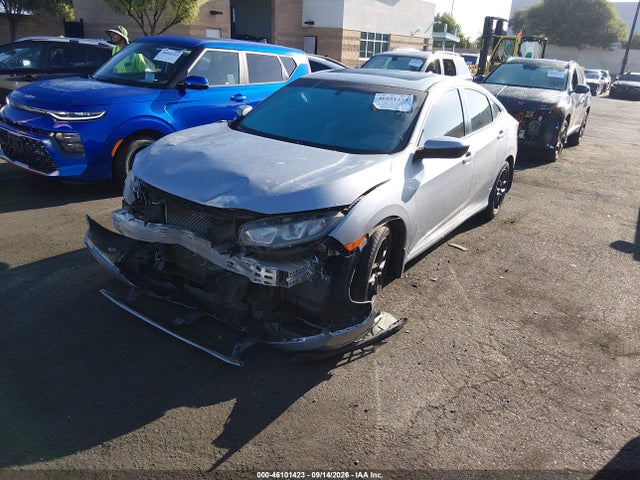 Honda CIVIC EX 2018 2HGFC2F76JH577843 Image 2