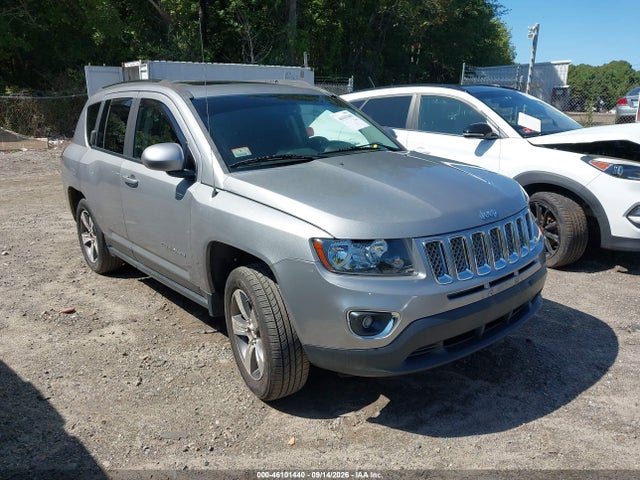 46101440 :رقم المزاد ، 1C4NJDEB7GD810524 vin ، 2016 Jeep Compass High Altitude Edition مزاد بيع