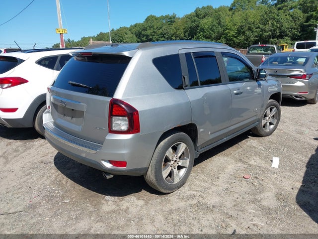 46101440 :رقم المزاد ، 1C4NJDEB7GD810524 vin ، 2016 Jeep Compass High Altitude Edition مزاد بيع