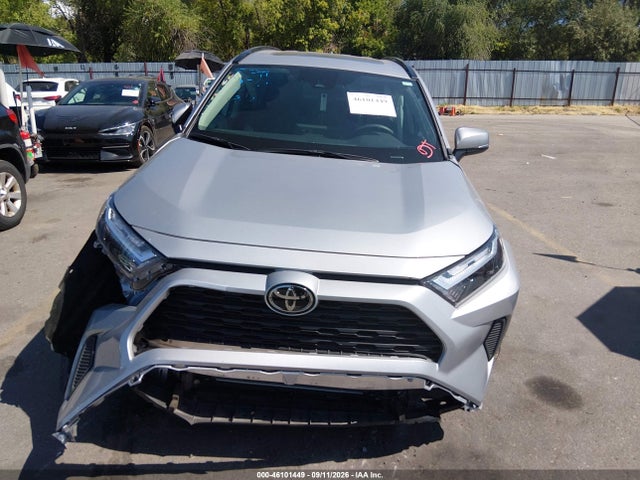 Toyota Rav4 Xle 2025 2T3P1RFV2SW558532 Image 13