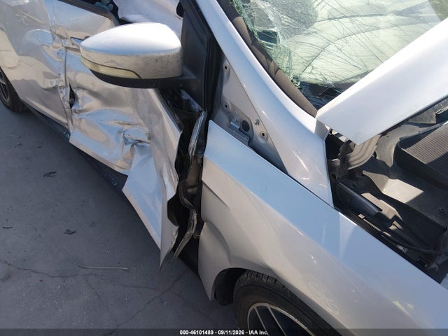 2018 Ford Focus Sel მანქანა იყიდება აუქციონზე, vin: 1FADP3H21JL210892, აუქციონის ნომერი: 46101489