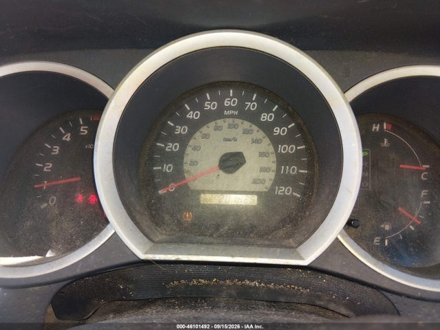 2011 Toyota Tacoma მანქანა იყიდება აუქციონზე, vin: 5TFPX4ENXBX002063, აუქციონის ნომერი: 46101492