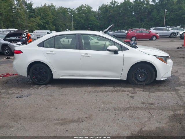 46101526 :رقم المزاد ، JTDEPRAE4LJ014580 vin ، 2020 Toyota Corolla Le مزاد بيع