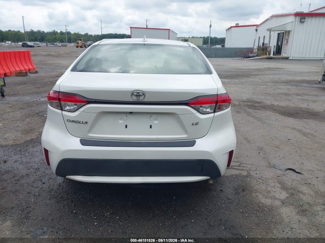 46101526 :رقم المزاد ، JTDEPRAE4LJ014580 vin ، 2020 Toyota Corolla Le مزاد بيع