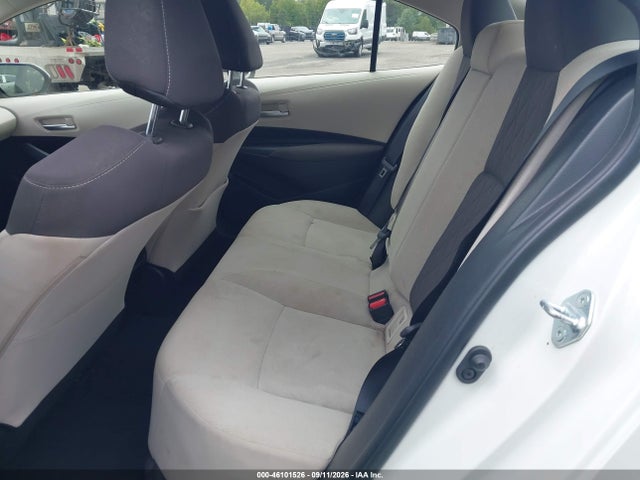 46101526 :رقم المزاد ، JTDEPRAE4LJ014580 vin ، 2020 Toyota Corolla Le مزاد بيع