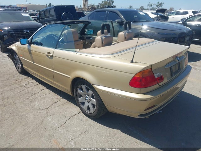 46101575 :رقم المزاد ، WBABS33431JY56808 vin ، 2001 Bmw 325ci مزاد بيع