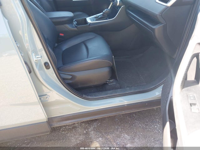 Продажа на аукционе авто 2023 Toyota Rav4 Hybrid Xle Premium, vin: 2T3B6RFV7PW045053, номер лота: 46101644