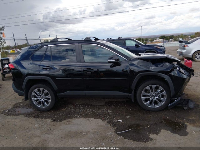 2024 Toyota Rav4 Xle Premium მანქანა იყიდება აუქციონზე, vin: 2T3C1RFV2RW345959, აუქციონის ნომერი: 46101671