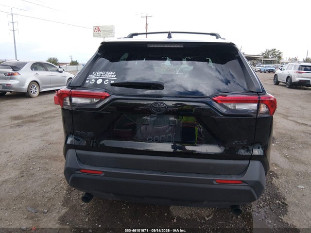2024 Toyota Rav4 Xle Premium მანქანა იყიდება აუქციონზე, vin: 2T3C1RFV2RW345959, აუქციონის ნომერი: 46101671