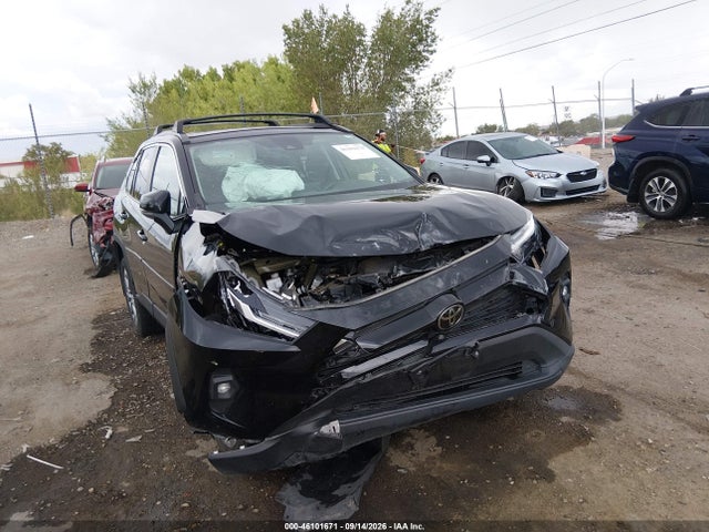 2024 Toyota Rav4 Xle Premium მანქანა იყიდება აუქციონზე, vin: 2T3C1RFV2RW345959, აუქციონის ნომერი: 46101671