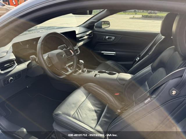 46101732 :رقم المزاد ، 1FA6P8CF0R5430394 vin ، 2024 Ford Mustang Gt Premium Fastback مزاد بيع