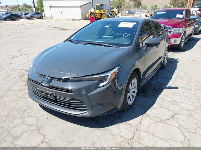 Toyota Corolla Hybrid Le 2025 JTDBCMFE6S3094283 Image 2