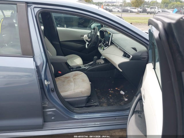 46101744 :رقم المزاد ، 5YFEPRAEXLP145105 vin ، 2020 Toyota Corolla Le مزاد بيع
