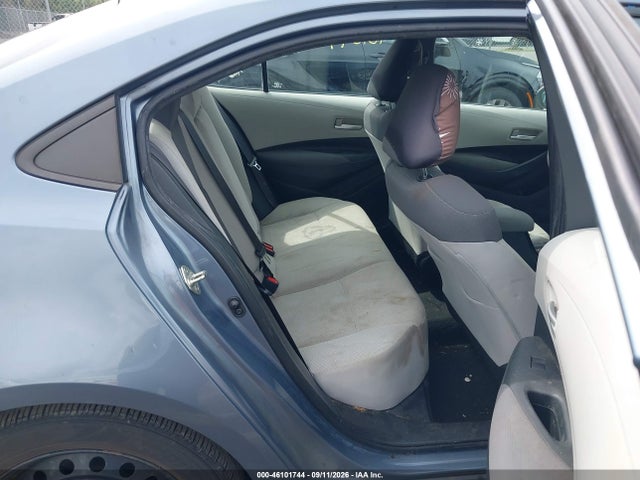 46101744 :رقم المزاد ، 5YFEPRAEXLP145105 vin ، 2020 Toyota Corolla Le مزاد بيع