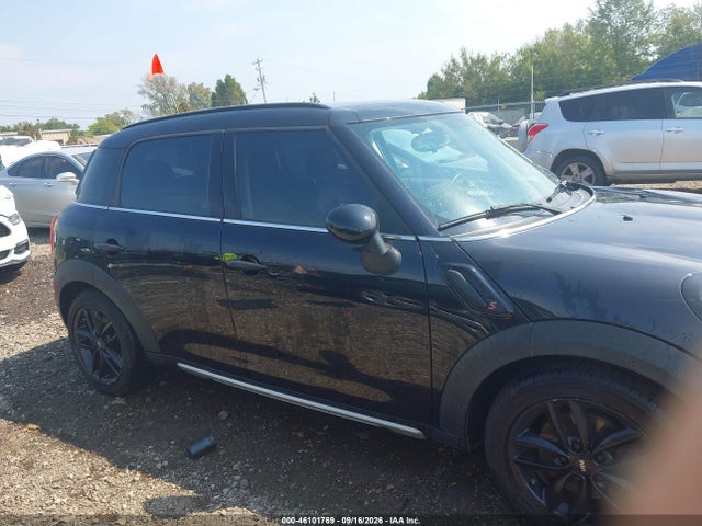 Продажа на аукционе авто 2015 Mini Countryman Cooper S, vin: WMWZC5C51FWP45507, номер лота: 46101769