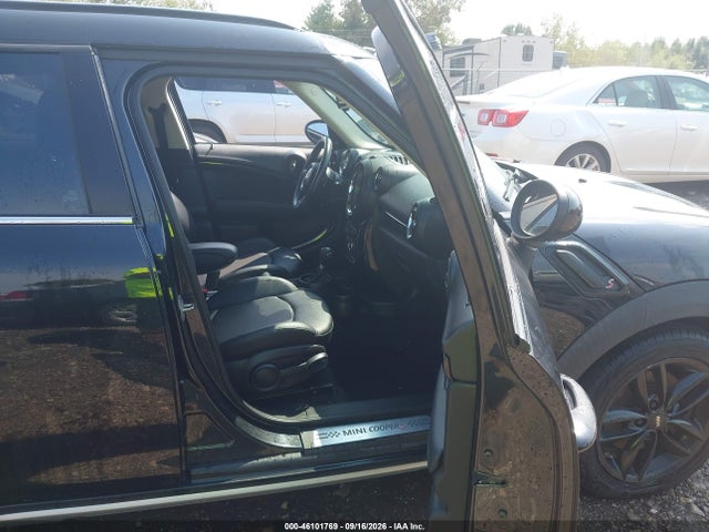 Продажа на аукционе авто 2015 Mini Countryman Cooper S, vin: WMWZC5C51FWP45507, номер лота: 46101769