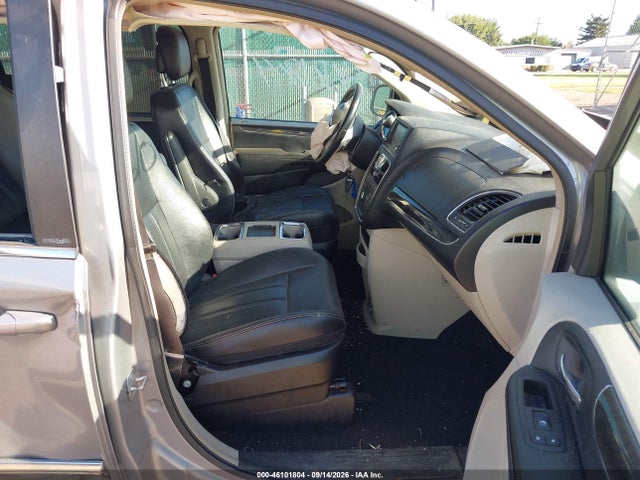 Продажа на аукционе авто 2014 Chrysler Town & Country Touring, vin: 2C4RC1BG2ER307715, номер лота: 46101804
