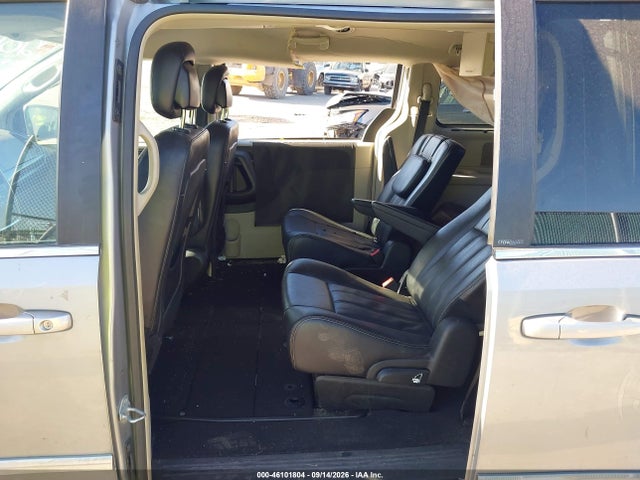 Продажа на аукционе авто 2014 Chrysler Town & Country Touring, vin: 2C4RC1BG2ER307715, номер лота: 46101804