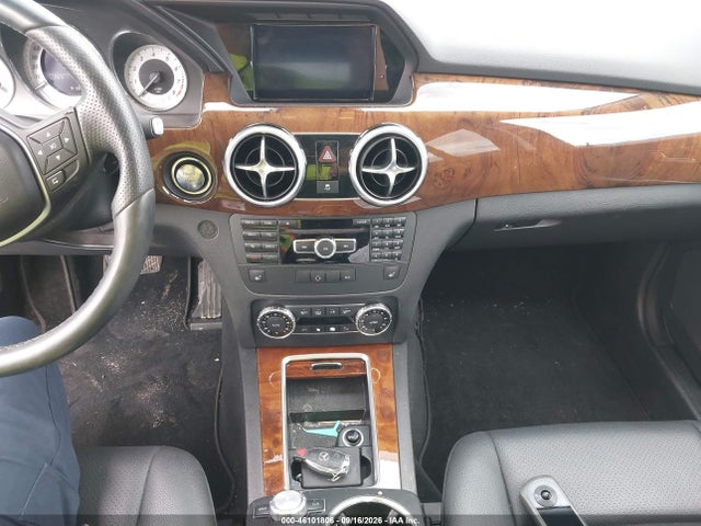 2015 Mercedes-benz Glk 350 მანქანა იყიდება აუქციონზე, vin: WDCGG5HB8FG404753, აუქციონის ნომერი: 46101806