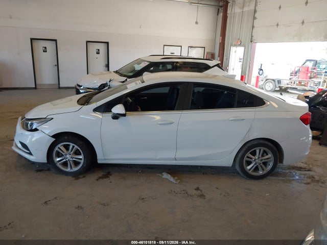 Aukcja sprzedaży 2017 Chevrolet Cruze Lt Auto, vin: 1G1BE5SM1H7159614, numer aukcji: 46101818