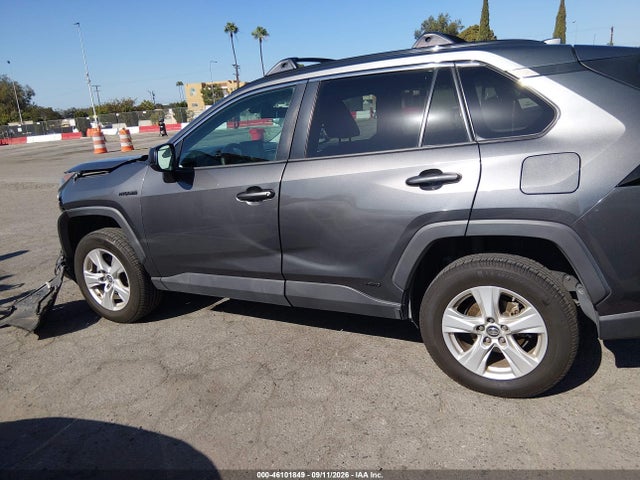 46101849 :رقم المزاد ، 2T3L6RFV4MW006470 vin ، 2021 Toyota Rav4 Hybrid Le مزاد بيع