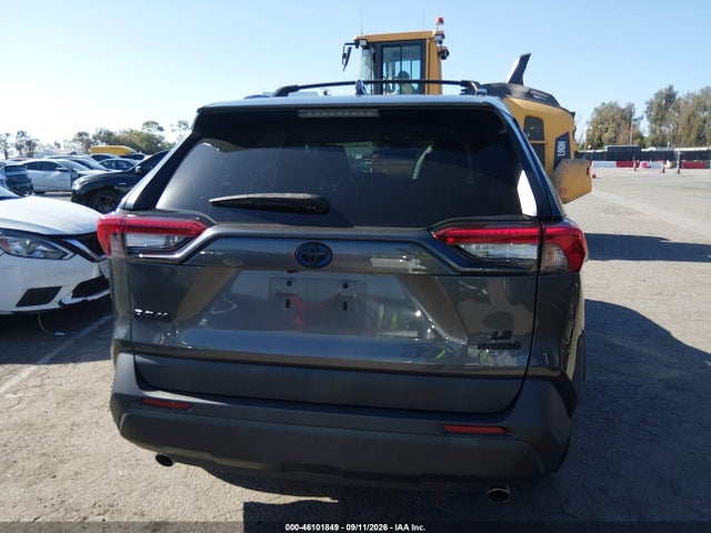 46101849 :رقم المزاد ، 2T3L6RFV4MW006470 vin ، 2021 Toyota Rav4 Hybrid Le مزاد بيع