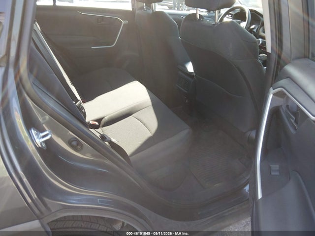 46101849 :رقم المزاد ، 2T3L6RFV4MW006470 vin ، 2021 Toyota Rav4 Hybrid Le مزاد بيع