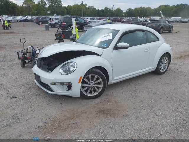 46101916 :رقم المزاد ، 3VWFD7AT4JM706061 vin ، 2018 Volkswagen Beetle 2.0t Coast/2.0t S مزاد بيع