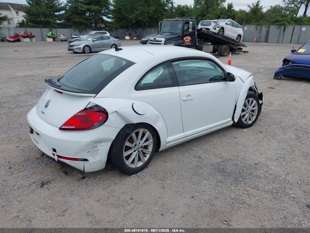 46101916 :رقم المزاد ، 3VWFD7AT4JM706061 vin ، 2018 Volkswagen Beetle 2.0t Coast/2.0t S مزاد بيع