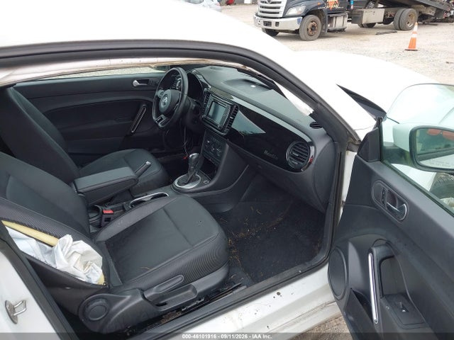 46101916 :رقم المزاد ، 3VWFD7AT4JM706061 vin ، 2018 Volkswagen Beetle 2.0t Coast/2.0t S مزاد بيع